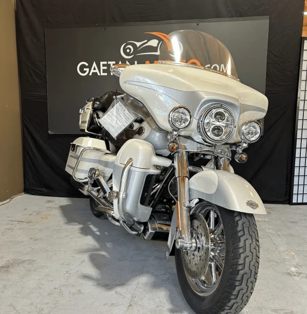 HARLEY-DAVIDSON CVO Street Glide 2008 – Image 4
