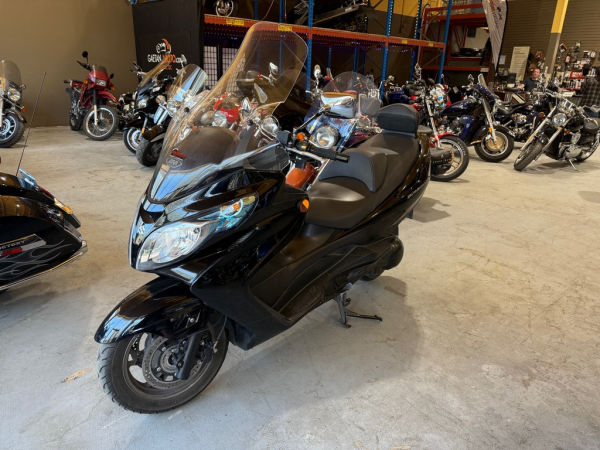 z-vendu-suzuki-burgman-400-limited-2014-abs